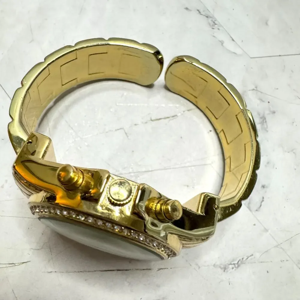 Vivani Ladies Watch Gold Tone Rhinestone Accutime 33mm Clamper Band New Battery